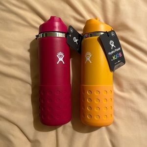 two hydro flasks